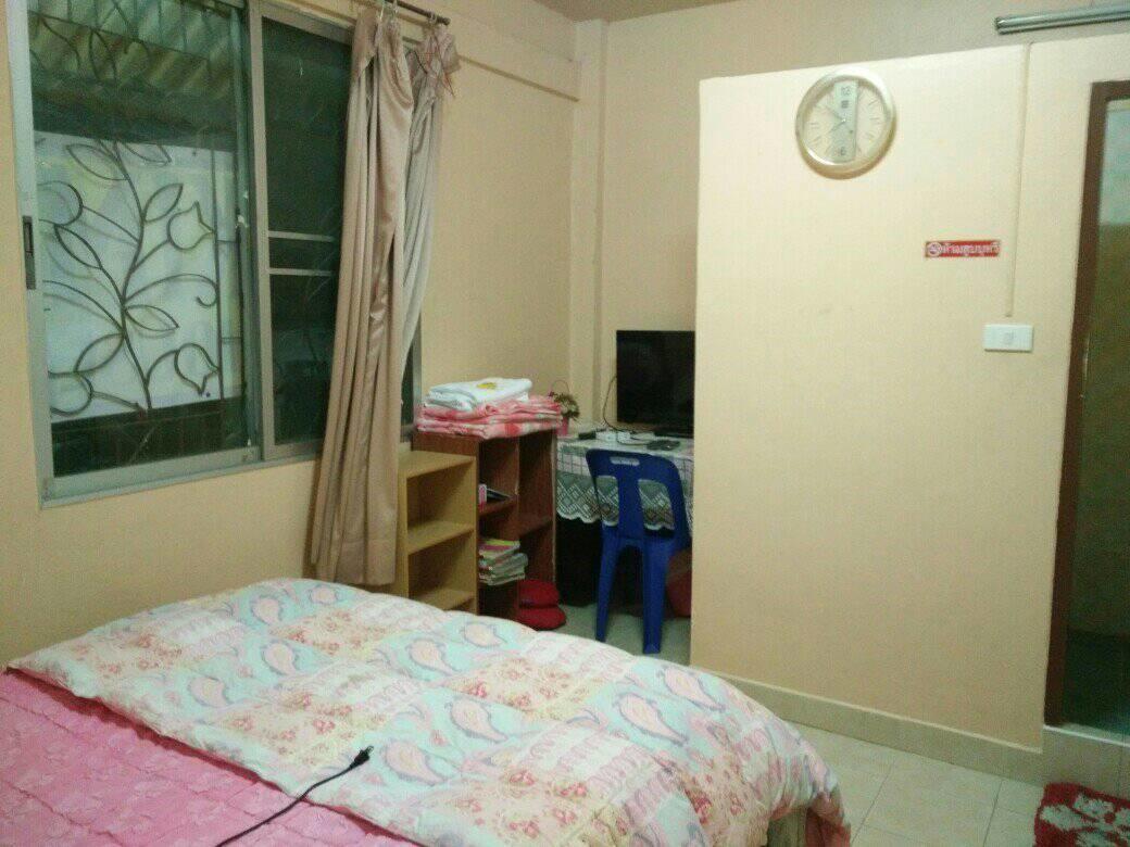 Win House Hotel Bangkok Kültér fotó